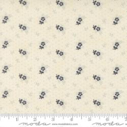 Moda Breathtaking Blues Porcelain quilting cotton fabric 44406 11