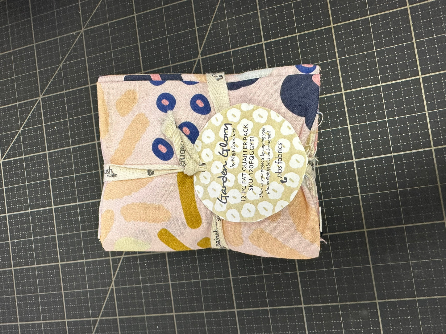 Paintbrush Studio | Garden Glory | Fat Quarter Pack (12)