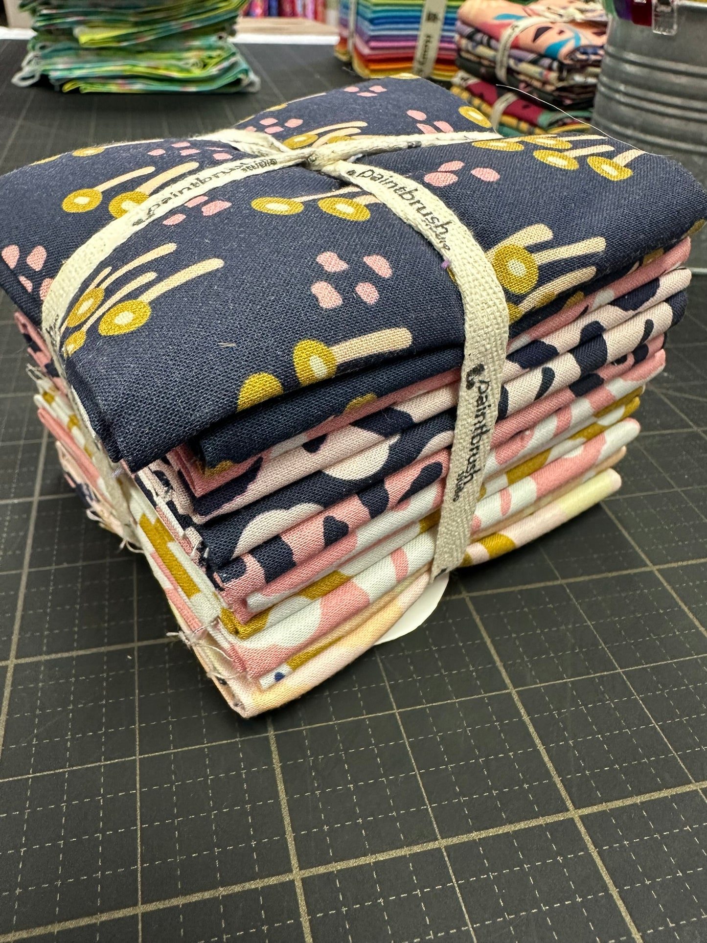 Paintbrush Studio | Garden Glory | Fat Quarter Pack (12)