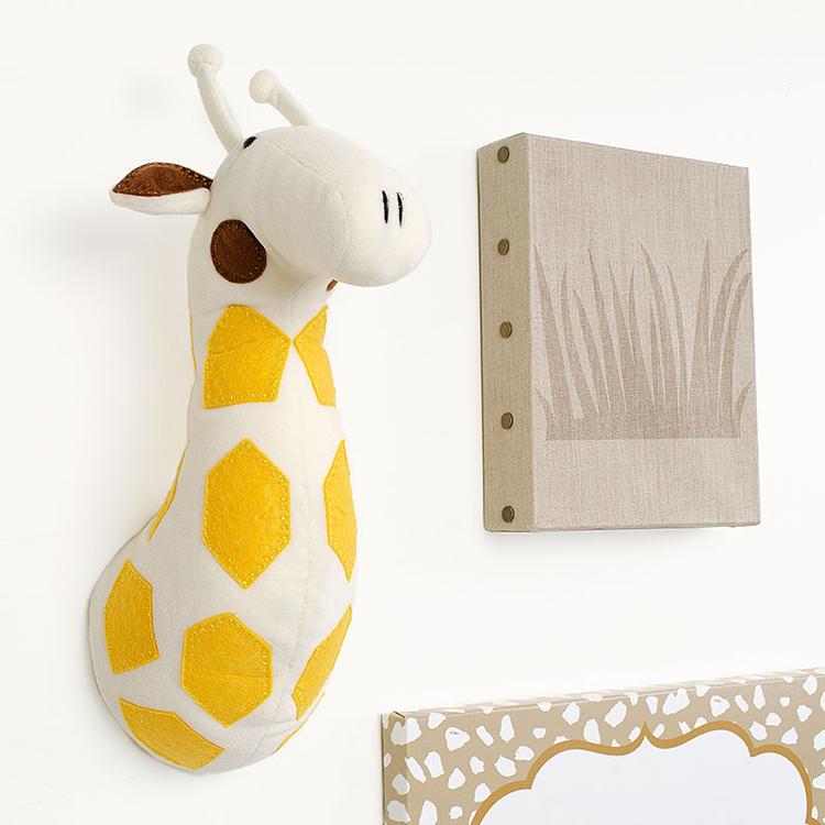 Needle Creations | Wall Decor Kit | Embroidery | Giraffe