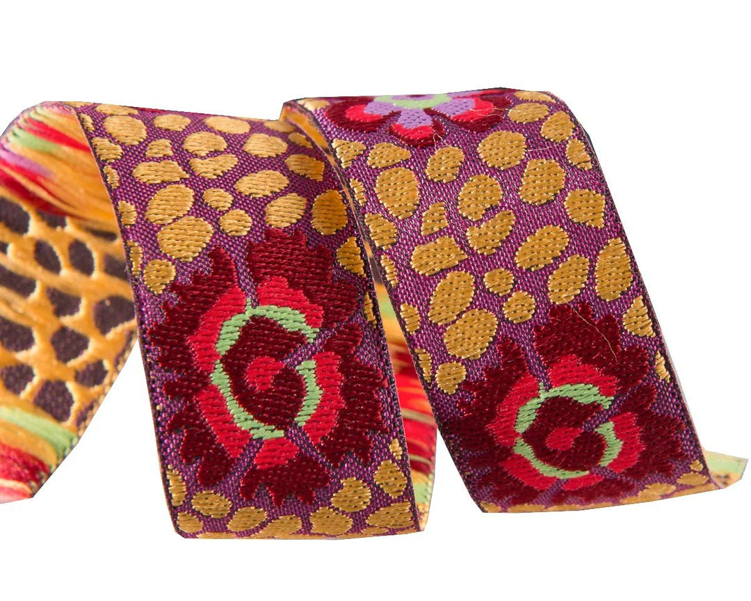 Kaffe | Guinea Flower on Plum/Gold Ribbon