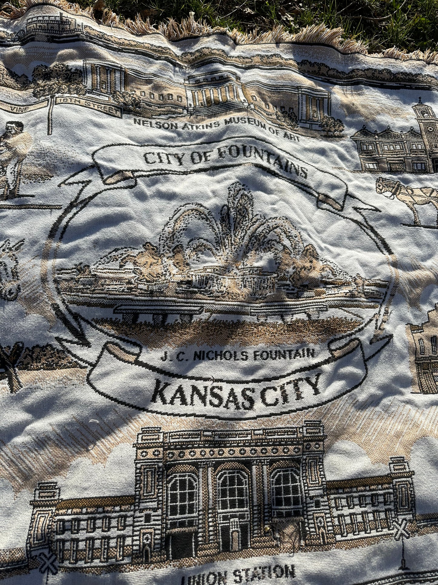 Throw | City of Fountains Kansas City | Vintage | Curated Collection