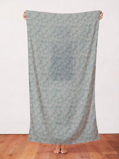 Paintbrush Studio | Love Struck Strike | Blue