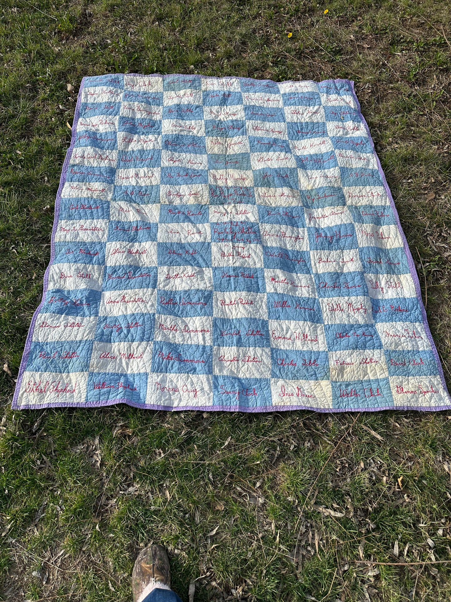 Quilt | Vintage (circa 1951) Signature Qullt | Curated Collection