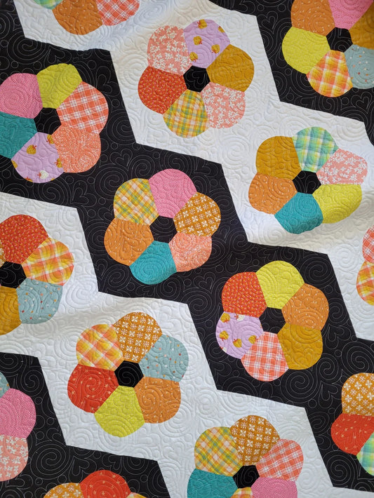 Pattern | Granddaughter's Daisy Quilt by Ashlee Doyle
