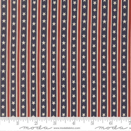 Moda | America 250 Years | Starts in Stripes | Loyalty Blue