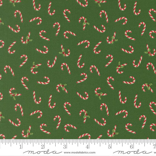 Moda | Stacy Iest Hsu | Holiday Cheer | Candy Cane | Evergreen | 20975-14