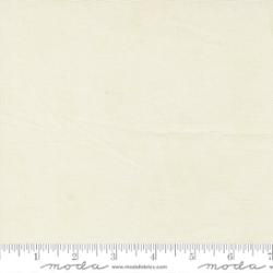 3 Sisters Solids Ecru 44019 80 Moda quilting fabric