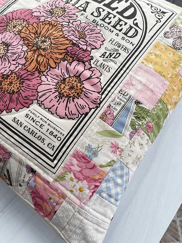Moda | Feature Focus Pillow | Pillow Pattern | 18" x 18"
