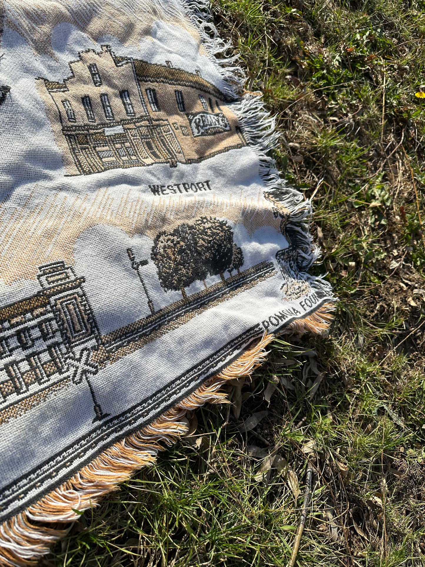 Throw | City of Fountains Kansas City | Vintage | Curated Collection