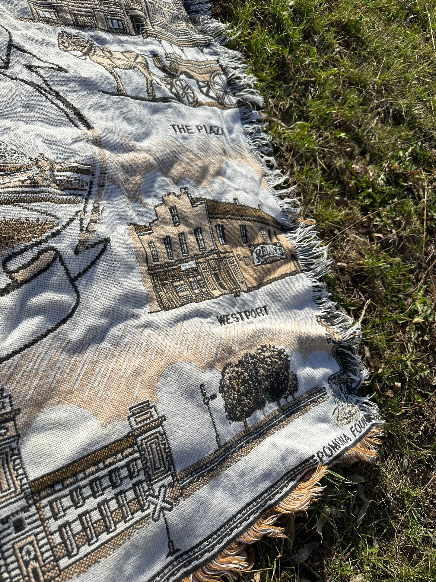 Throw | City of Fountains Kansas City | Vintage | Curated Collection