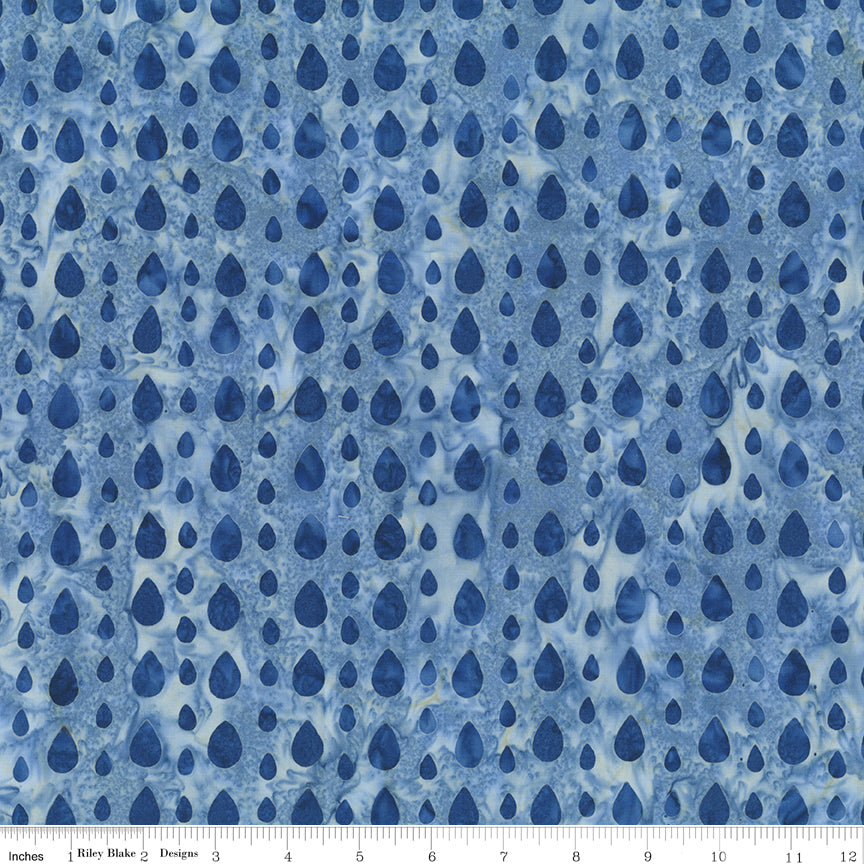 Riley Blake Designs | Batiks Around the World - London | Whispering Moon | BT23763-554 | Tara Reed