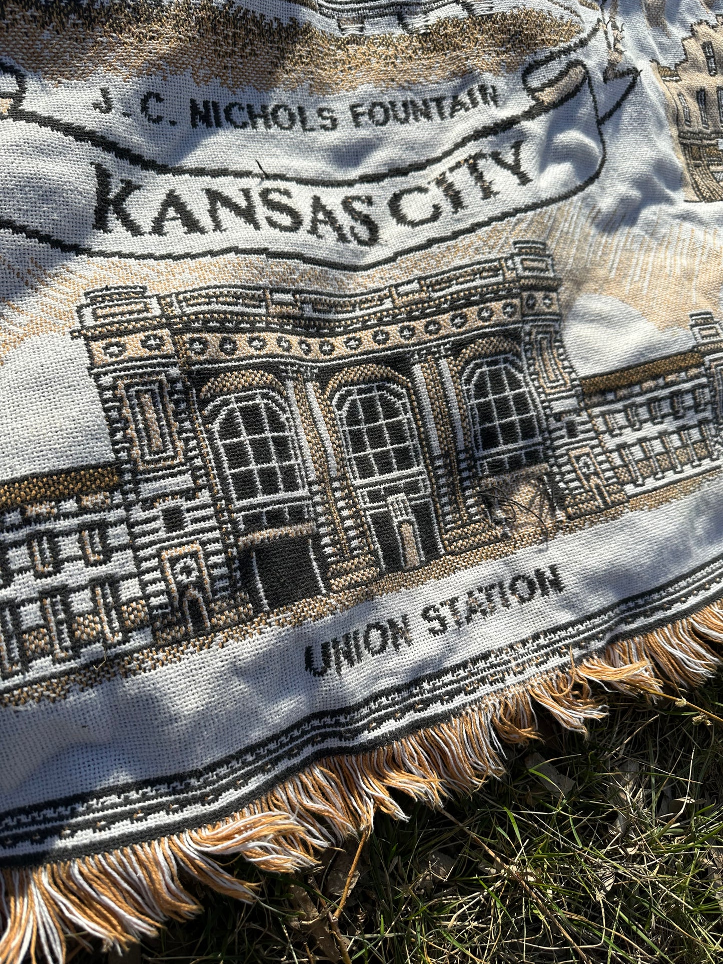 Throw | City of Fountains Kansas City | Vintage | Curated Collection