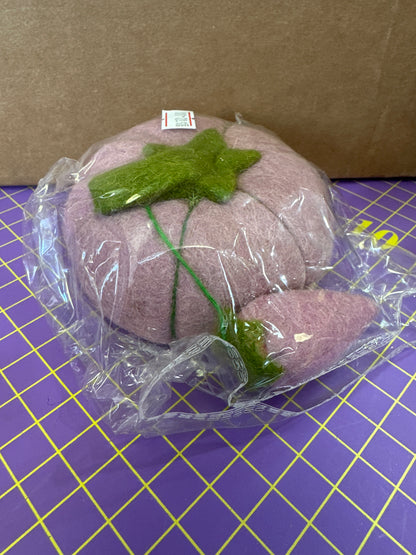Tomato Pin Cushion | Qty 1 | Felted
