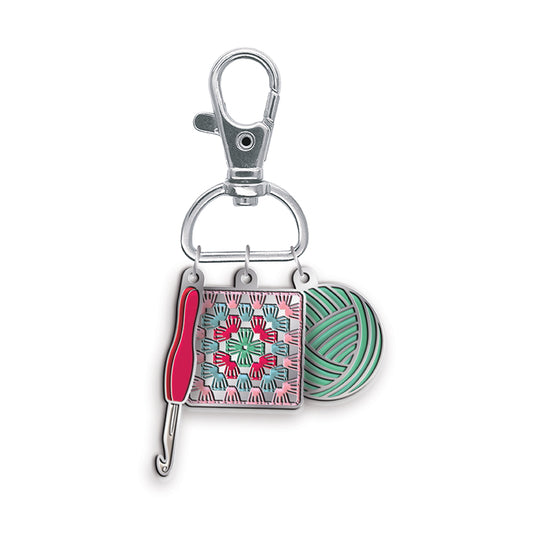 Lori Holt Enamel Happy Charm™ Chunky Thread Triple Crochet