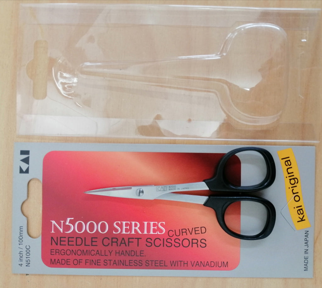 Kai | Needlecraft Scissors | 4 Inch Scissors (Curved Tip) | N5000 Series | N5100C