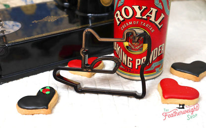 The Featherweight Shop | Cookie Cutter | Singer Featherweight