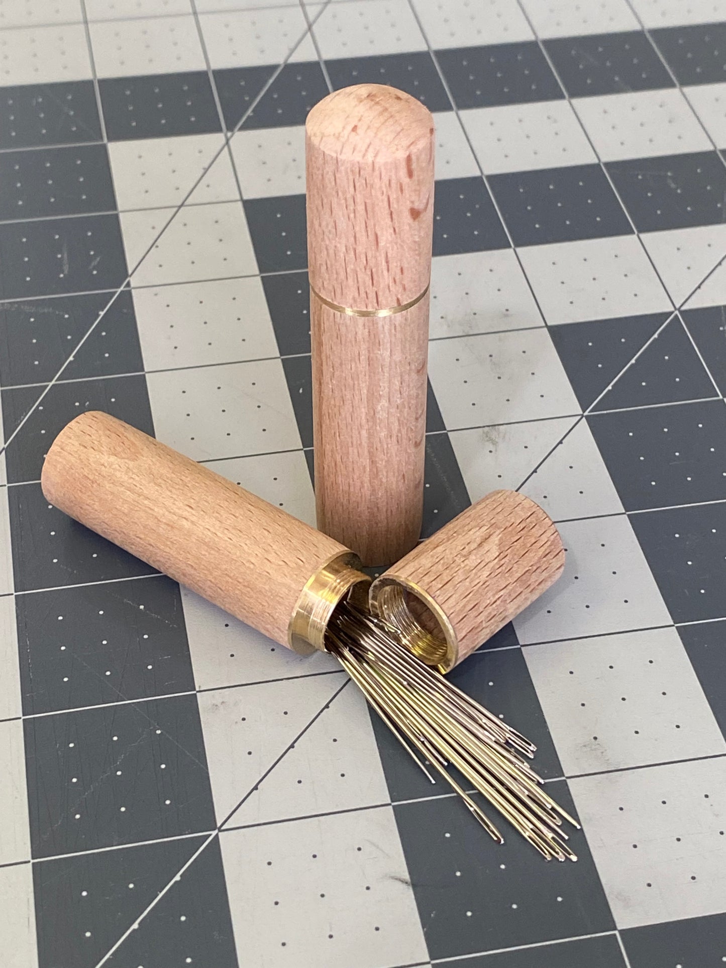 Travel Needle Case and Needles