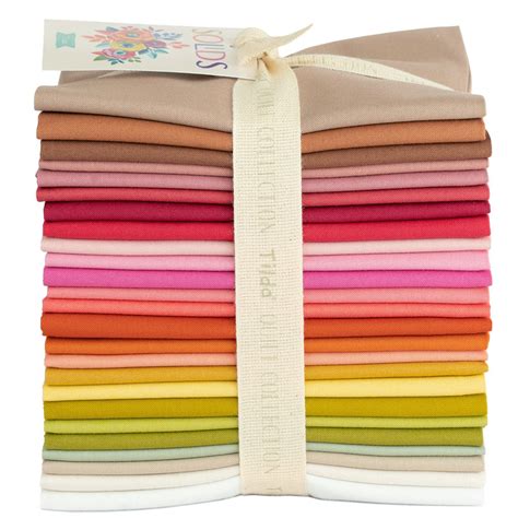Tilda | Solids | Warm | Fat Quarter Bundle | 25PC