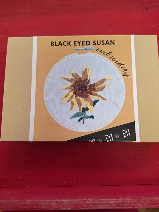 Kate Wyatt Designs | 
Embroidery kit-Black Eyed Susan