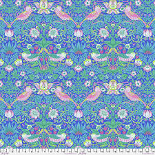 Free Spirit | Kaffe x Morris & Co. | Strawberry Thief | Blue