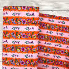 Free Spirit | A Spring in Paris | Wallpaper | Tangerine
