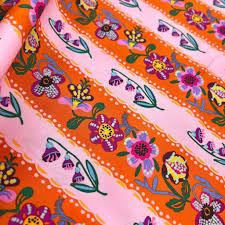 Free Spirit | A Spring in Paris | Wallpaper | Tangerine
